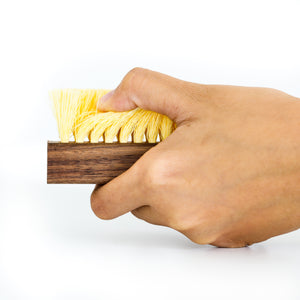OUTSOLE BRUSH